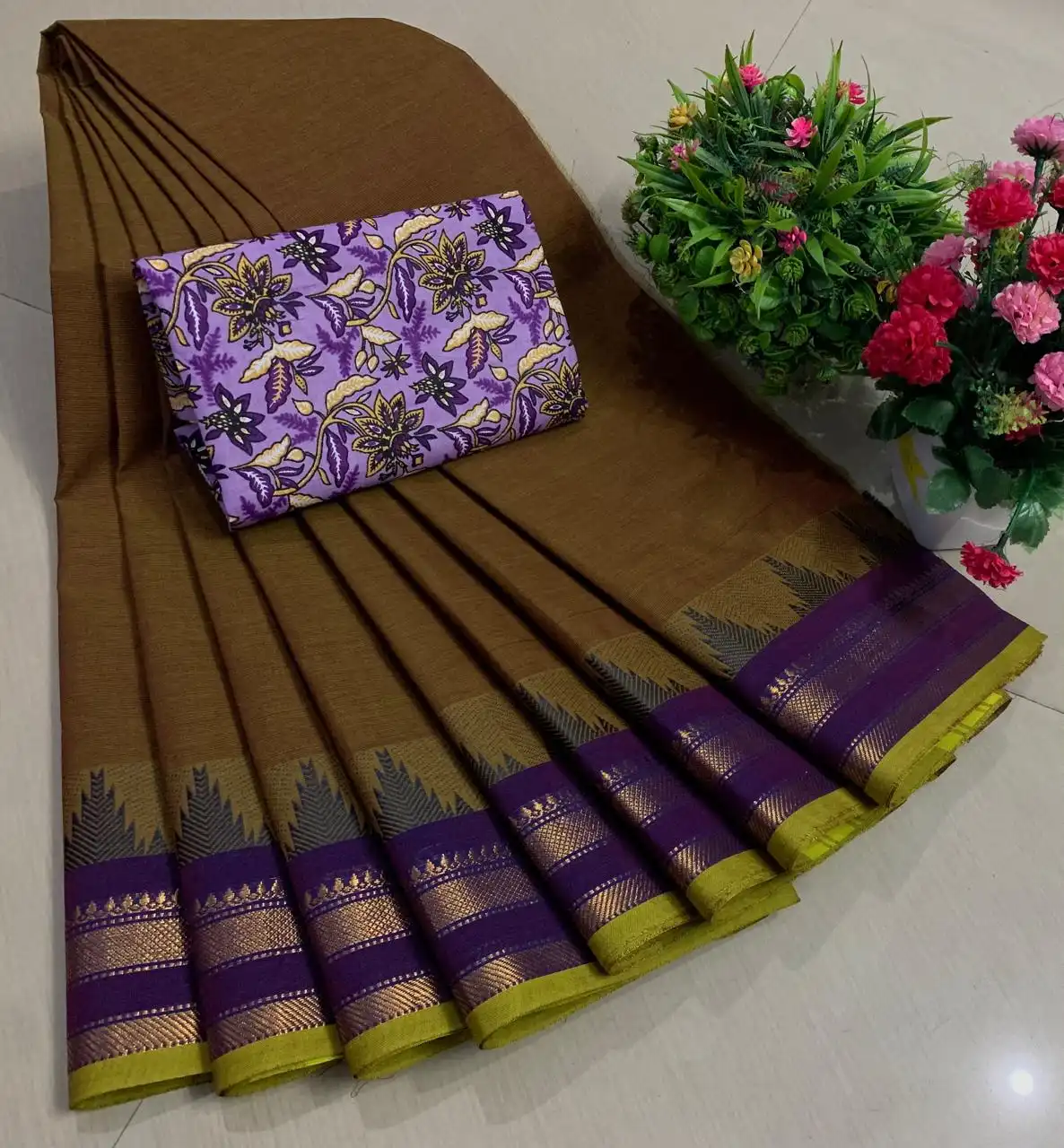 Brown Purple Contrast Zari Border Floral Kalamkari Blouse Pure Cotton Saree